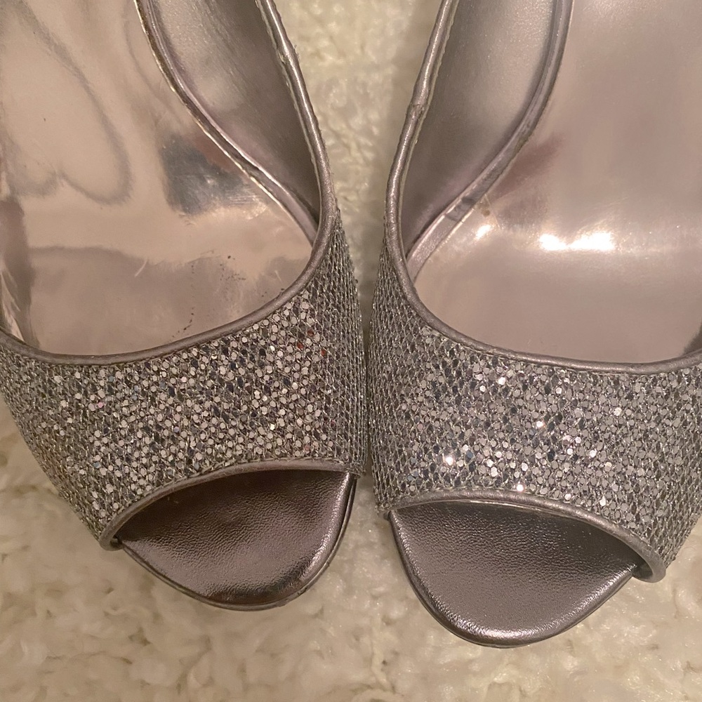 Nine West silver open toe pumps